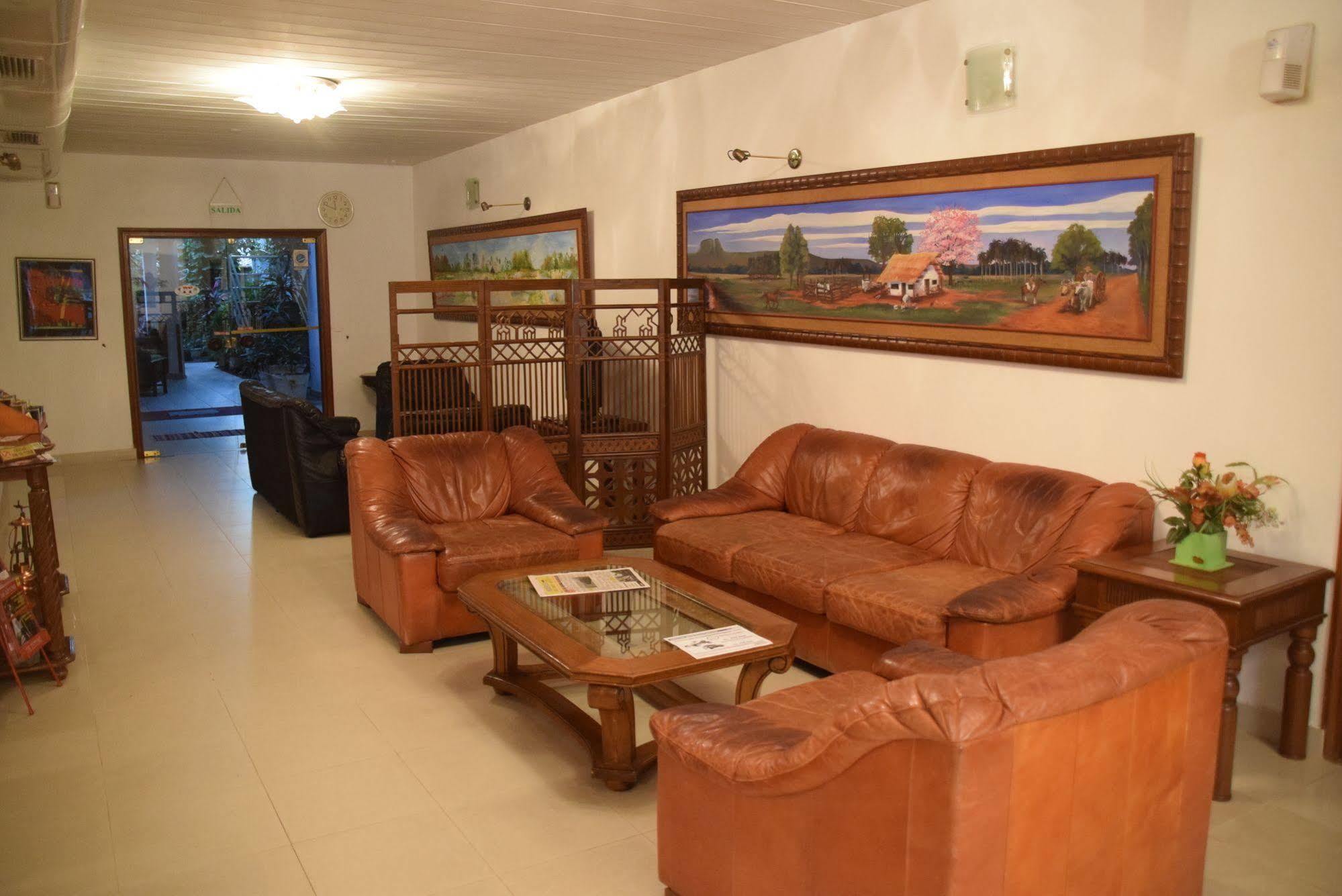 Hotel Portal Del Sol Асунсьйон Екстер'єр фото